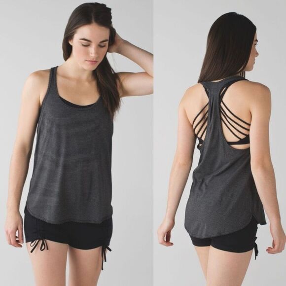 Lululemon 105 F Singlet Tank Top Size 4 Gray Racerback Scallop Trim Gym Workout - Picture 1 of 8